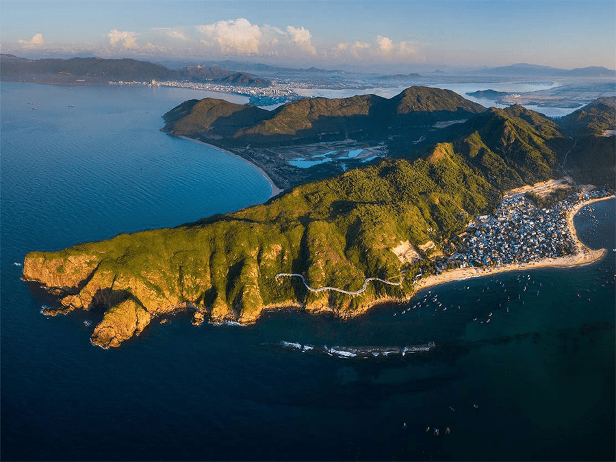 Việt Nam nằm trong top điểm đến năm 2021